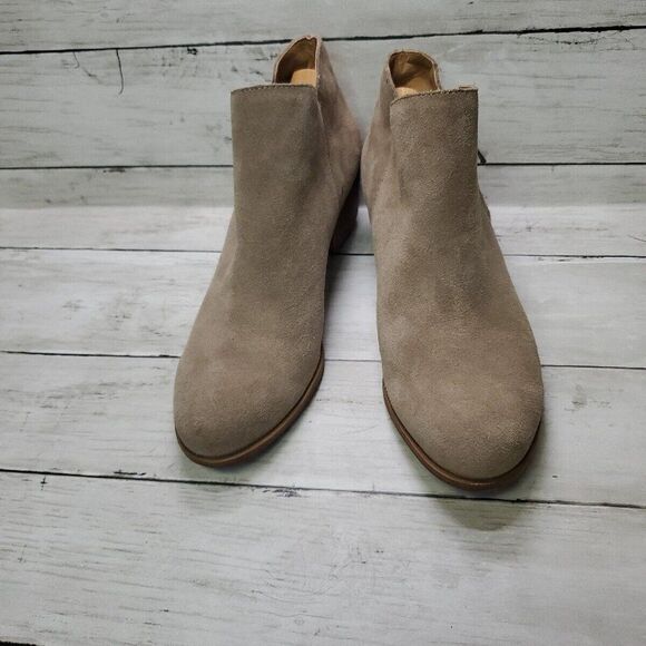 Lucky Brand Barough Women's Ankle Boots Side Zipper Tan Suede Size 8 M - Picture 1 of 7